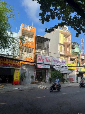 44m2, nhà bán 3 tầng, mặt tiền nguyễn văn khối, p8 gò vấp, 8 tỷ hơn