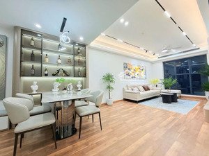 hấp dẫn! cho thuê căn hộ 2pn view đẹp giá tốt, có slot ô tô hầm tại udic westlake tây hồ