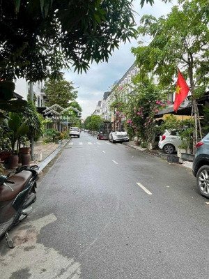 bán nhà 5 tầng dt 73m2 thang máy - vị trí đắc địa - kinh doanh văn phòng-la casta văn phú - hà đông