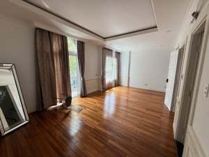 cho thuê biệt thự saigon pearl 510m2 sàn sử dụng giá 85 triệu/tháng rẻ nhất thị trường