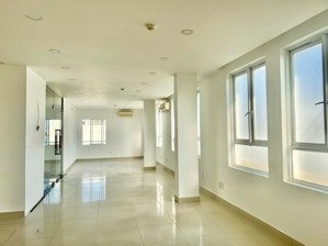 cho thuê văn phòng đường núi thành, giá thỏa thuận, 156m2, view đẹp, q.hải châu, đà nẵng
