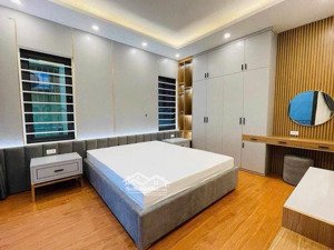 hiếm! nhà đẹp ở ngay 35m2 nhà lê quang đạo, 10m2 ra chợ, trục ô tô nhỉnh 6 tỷ