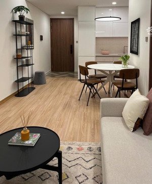 duy nhất căn hộ 1pn 51m² full nt, giá ưu đãi chỉ 31 triệu/tháng, 01/8 trống tại galleria metropole