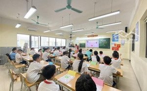 cho thuê mặt bằng nguyễn văn lộc hà đông 80m² x 4 tầng + tum +hầm khu vực đông dân cư lh 