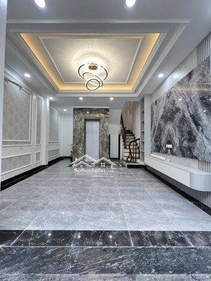 sáu tầng thang máy thiết kế hiện đại - ngõ nông gần phố - nội thất sang xịn - sổ đỏ hoa khôi