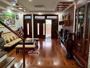 bán nhà mỹ gia gói 2 có sổ hồng đầy đủ nội thất gỗ tự nhiên giá 8,65 tỷ