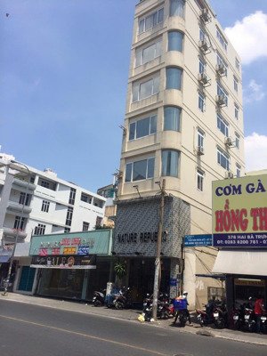 cho thuê nhà mặt tiền đường hai bà trưng, p. tân định, q1 - 8 tầng thang máy