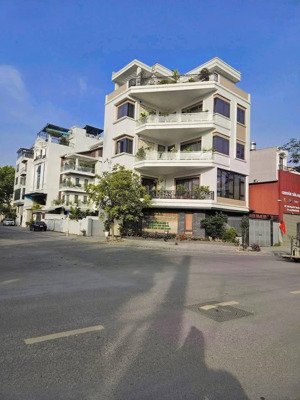 bán nhà mặt phố thượng thanh long biên: lô góc, view công viên, kinh doanh 50m2x5tầng. 13 tỷ nhỉnh