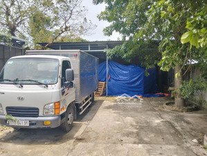 hàng xây kho xưởng nhà vườn 7200m2 có 300 thổ cư mặt tiền nhựa long hòa - phước vân