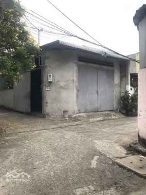 giá tốt, kho 110m2 trần cao góc 2 mặt tiền hẻm xe tải đường quốc lộ 13 thủ đức