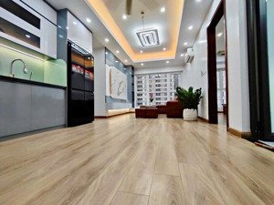 cần chuyển nhượng căn 3 ngủ tại ct8 dương nội nàh 86m full nội thất về ở ngay