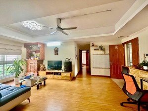 chính chủ cần bán căn hộ 81.2 tại ct7 dương nội nhà full đồ ban công đông nam siêu mát