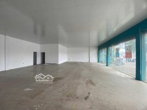 cho thuê showroom cửa hàng kho hàng tại mặt đường ngọc hồi, thanh trì hà nội
