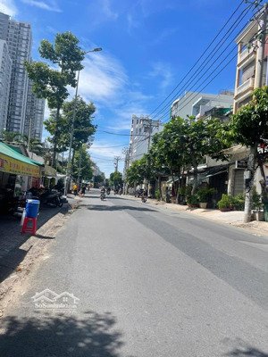 bán gấp căn hộ dịch vụ diện tích sàn hơn 500m2 mặt tiền góc trần văn kiểu q6