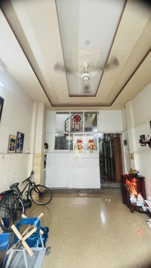 bán nhà 4 tâng quận bình tân-mặt tiền kinh doanh