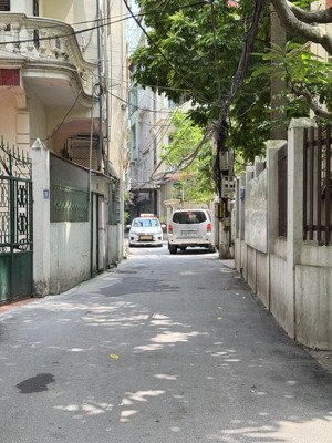 lô đất vàng 65m2 nguyễn văn cừ, long biên, mặt ngõ ô tô thông, xây tòa nhà văn phòng, chung cư