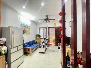 bán nhà phố hoàng quốc việt, nghĩa đô, trần cung cầu giấy, 6 tầng giá 8.5 tỷ.