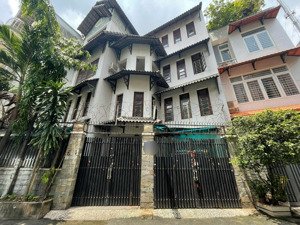 bán biệt thự nguyễn thái bình quận tân bình 11x12 4 tầng giá chỉ 18,8 tỷ