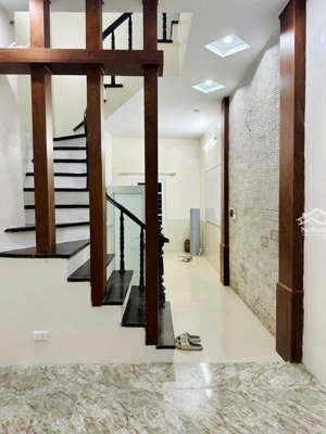 bán nhà đường hồ tùng mậu - 45m2*3t - lô góc - nhà dân xây - 3 thoáng vv - ngõ thông - nhỉnh 8 tỷ