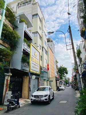 nhà ngay mặt tiền đinh công tráng, tân định, q1, dt 9,5x22, hầm 7tầng, hđt 250tr/tháng, chỉ 52 tỷ