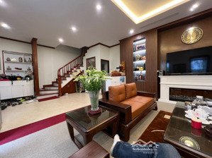 gia đình bán nhà mặt phố hàng bún, ba đình, hà nội, dt 160m2, 2 tầng, 80 tỷ