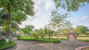 chính chủ gửi bán gấp căn liền kề an hưng. dt 82,5m² xây 4,5 tầng. giá chỉ 20 tỷ. vị trí đẹp