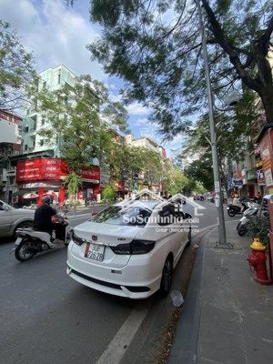 cho thuê nhà mặt phố thái hà, 42 triệu, 35 m2, giá siêu hời, uy tín mô hình sạch sẽ lh 