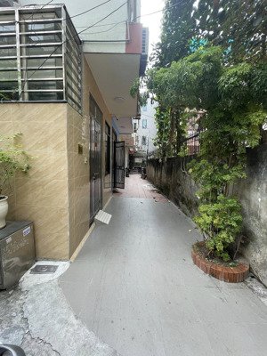 bán nhà riêng tại định công thượng, 8,6 tỷ, 45m2, giá tốt, view đẹp, hoàng mai, hà nội