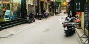 tòa 10 tầng 1 hầm -dt 350 triệu/tháng -giang văn minh 80 tỷ ô tô qua nhà