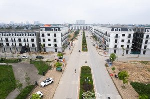 bán nhà phố liền kề mặt đường đại lộ csedp lotus (hồ sen) giá từ 3,7 tỷ/căn. liên hệ: 