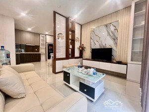 căn hộ như ảnh - 13triệu, 2pn ,full nt mới 100%, đầy giỏ hàng 1pn 2pn, nhà trống và full đồ.