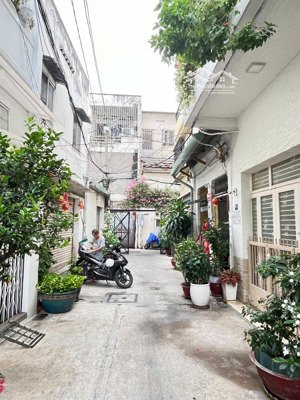 bán nhà hẻm nội bộ hai bà trưng quận 1 - diện tích 4x16m - lừng, 4 tầng - giá 16 tỷ