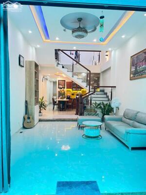 Bán nhà đẹp 3 tầng, kiệt ô tô đường Lê Cơ, gần Ỷ Lan Nguyên Phi, khu Hòa Cường Bắc, phường Hòa Cường, Đà Nẵng Diện tích 80m2. Giá 5.8 tỷ