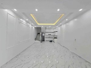chính chủ cần bán căn nhà xây mới tại 80 lũng bắc - hải an - hải phòng. cách chợ lũng 350 m