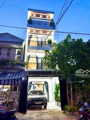 bán nhà mặt tiền ngay quang trung - cv làng hoa - 4.3x17m - phường 8 gò vấp - chỉ 11.x tỷ