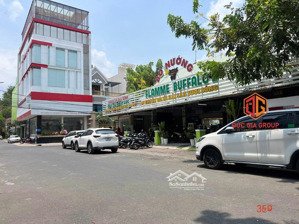 tòa nhà 144m2 4 tầng góc 2 mặt tiền ngay gần đường võ thị sáu, biên hòa, đồng nai 26 tỷ