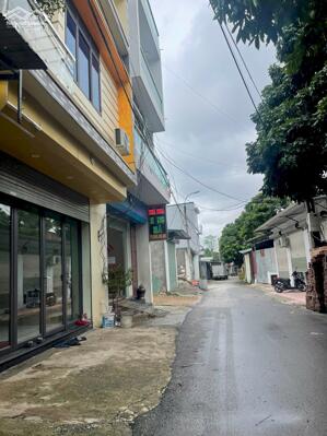 Bán dãy trọ 2 tầng ngõ 2 nguyễn tất thành, Khai quang. 