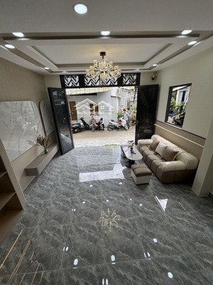 bán nr tại bà hom, 5,75 tỷ, 38m2, 3pn, 2wc