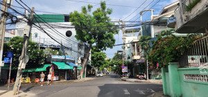 cho thuê nhà đường âu cơ khu bàn cờ nha trang, mặt tiền 11m tiện kinh doanh