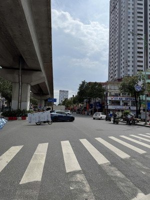 mặt phố rẻ hơn trong ngõ - mặt quang trung 55m 5 tầng giá 13.5 tỷ chỉ trong tháng ngâu