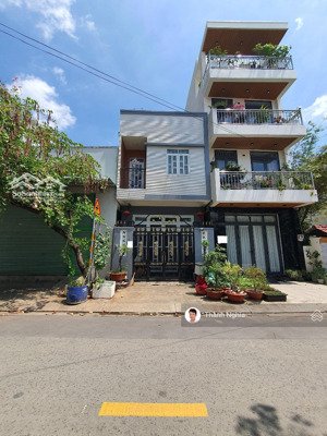 cho thuê nhà nguyên căn gần bệnh viện lvt 55m2 1 trệt 1 lầu, 3pn, 2wc, nội thất cơ bản, giá 15tr/th
