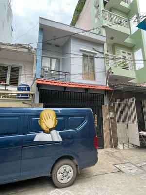 nhà đẹp 2 lầu, hẻm xe hơi đường số 2, phường bhh, quận bình tân. chỉ: 4,5 tỷ