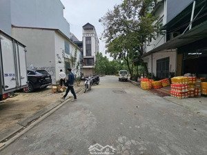 bán đất lk khu tái định cư 3.6 ha phường phương canh, phố tu hoàng, q nam từ liêm. dt 80m, mt 4.5m