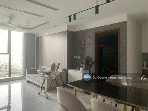 bán căn 2 ngủ - sunshine city - view nội khu - 73m2 (có bồn tắm) - tầng trung - giá: 7 tỷ (full đồ)