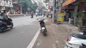 Bán Nhà Phố Quận Tây Hồ 188m2-4T MT RỘNG Đầu TƯ Xây 48,9 Tỷ Lạc Long Quân.