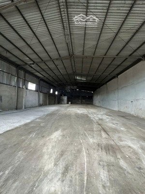 xưởng bình tân (mặt tiền ql1a) diện tích: 500 m² giá: 45tr/tháng đường xe cont 24/24