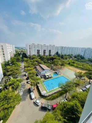 bán căn 1pn nhà thật giá thật,nhận nhà ở ngay ,sổ hồng riêng, hướng ra công viên thoáng mát.