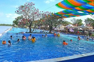 gia đình bán lỗ 1 nền 6x20=120m2 trục chính, cam kết giá thật 39tr bao hết ở ngay sổ hồng xem ngay