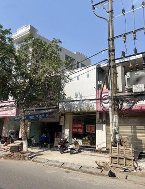 nhà mặt đường hai bà trưng cần tìm khách hàng phù hợp thuê, không giới hạn mô hình kd