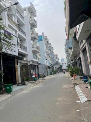 Chỉ 6.5 Tỷ - Bán nhà đẹp nội thất xịn - Ngay Hương Lộ 2 - Bình Tân - 80m2 - 4.3x19 - Hẻm nhựa 8m Kinh Doanh